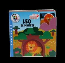 Leo se divierte